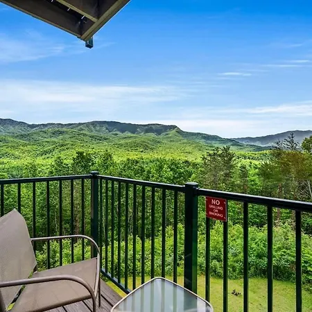 Peak View Paradise